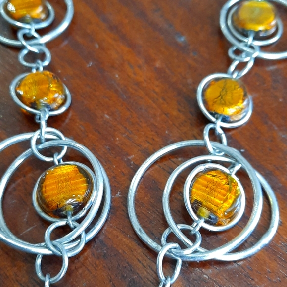 ELEGANT HOOP AND GLASS NECKLACE - Picture 3 of 5